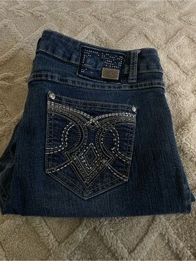 One One Embellished Dark Blue Women's Cropped Jeans Size 12